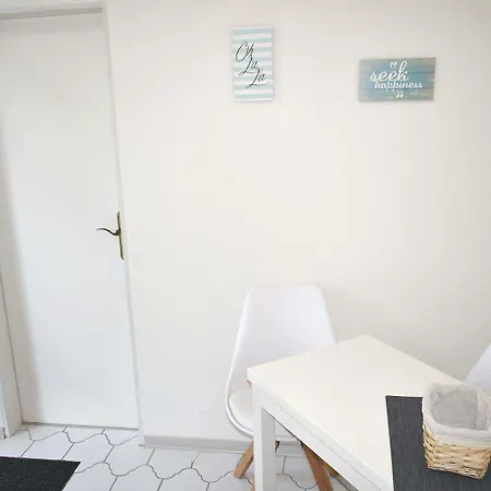 Seestern Nr 06 アパート ニーンドルフ